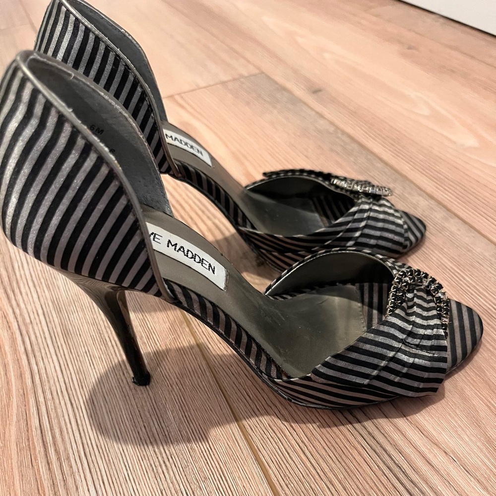 Steve Madden Black and Gray Striped Heels with Sparkle Accent